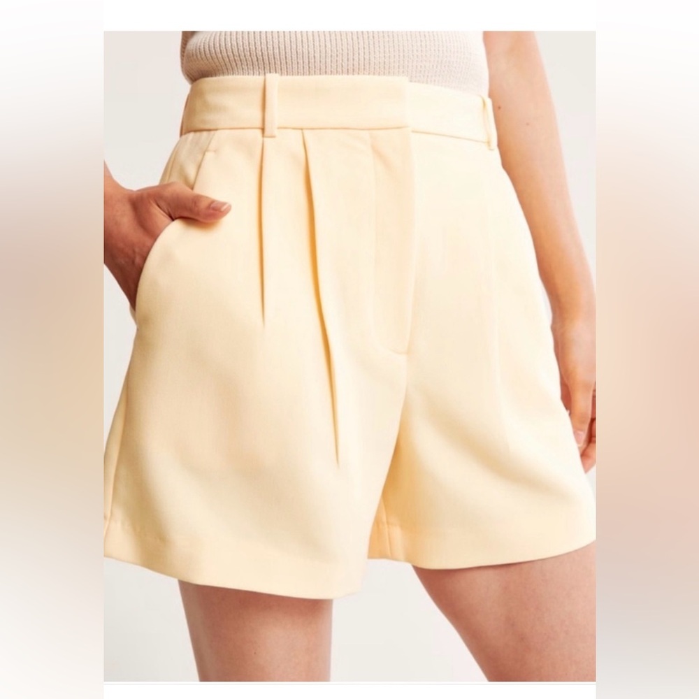 Abercrombie & Fitch Butter Yellow Sloane Tailored Shorts NWOT